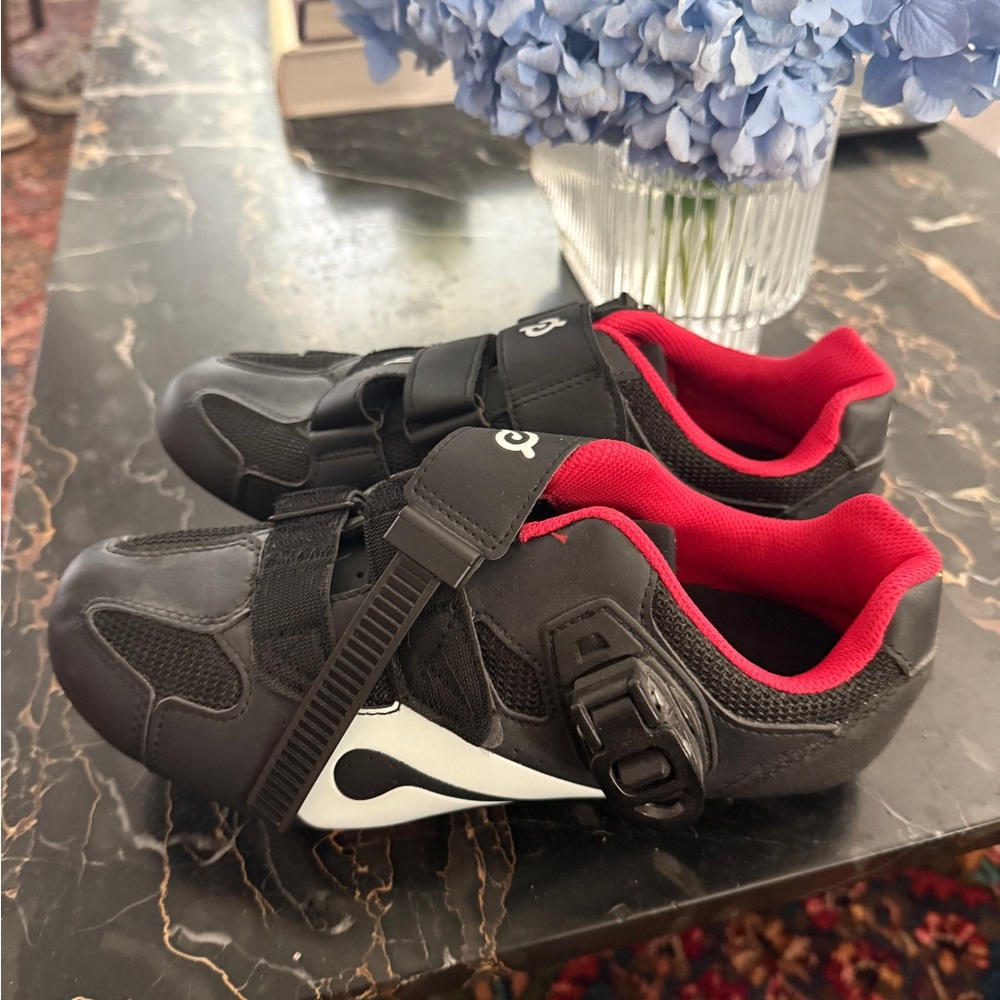 Pelaton Shoes